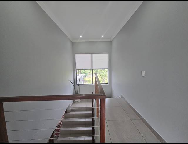 3 BEDROOM HOUSE FOR SALE IN NEW SALT ROCK CITY